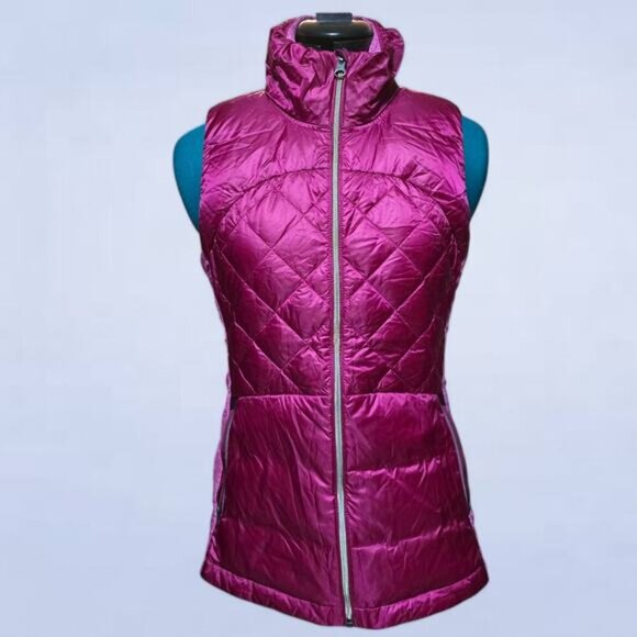 Lululemon‎ Down For A Run Vest in Berry Rumble - Size 8 - Picture 2 of 9